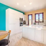 Villa Sky Hills *