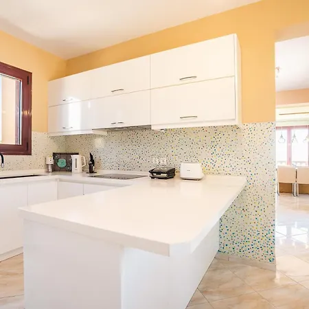 Sky Hills * Rhodes City