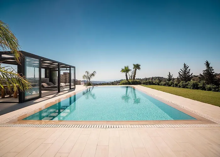 Sky Hills فيلة *